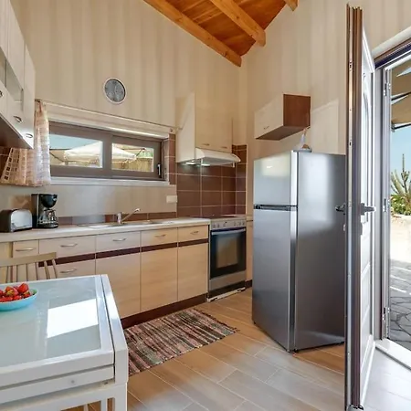 Rena's Rustic Retreat Vakantiehuis *