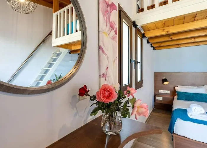 Tatil Evi Rena's Rustic Retreat *