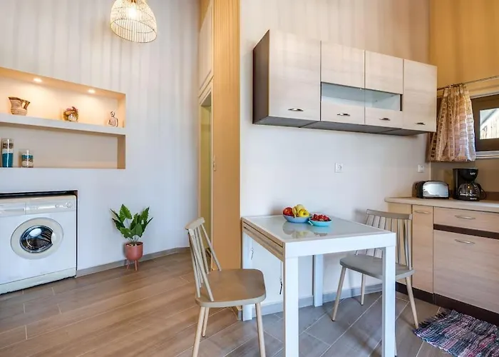 Tatil Evi Rena's Rustic Retreat *