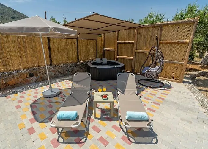 בית נופש Rena's Rustic Retreat